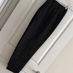 Elegant Black & gray stripe Wool Women's Pants